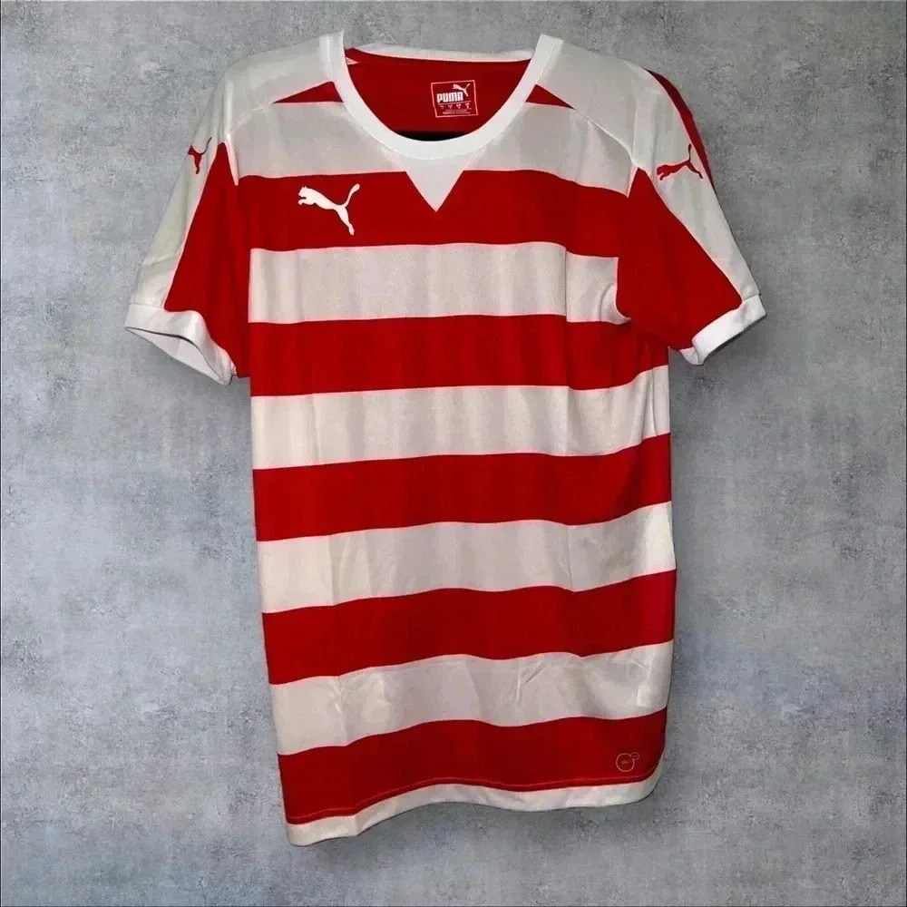 Nwt‎ puma jersey size small